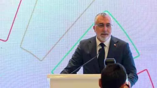 Bakan Vedat Işıkhan: Zorla çalıştırma ve insan ticareti bizim lügatimizde bulunmamaktadır