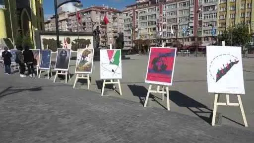 Kütahya'da Filistin için çağrılı afiş sergisi düzenlendi