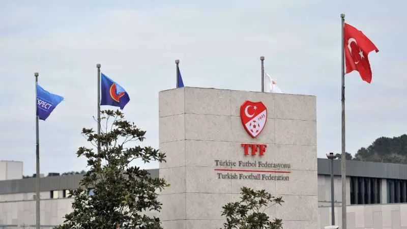 Ali Koç ve Dursun Özbek, PFDK'ya sevk edildi