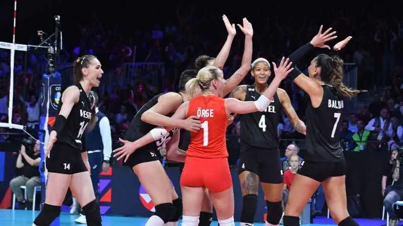 Filenin Sultanları, final için İtalya ile karşılaşacak