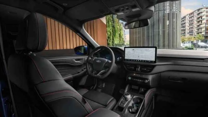 Ford yeni Kuga'yı yeniden tasarladı