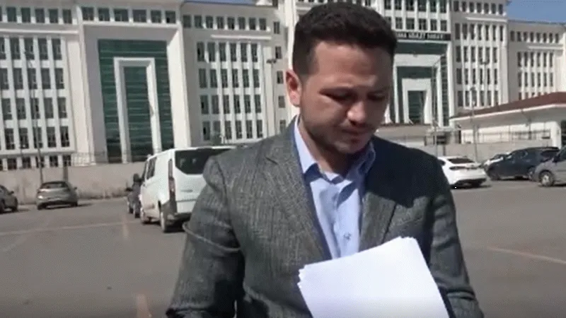 Kendisine hakaret eden 72 kişiden şikayetçi oldu