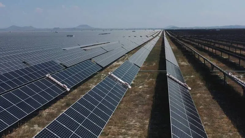 Kalyon Karapınar GES'te Robsys robotları enerji verimliliğini artıracak