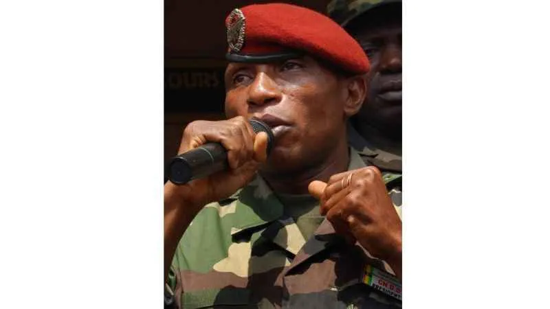 Gine'de firar eden eski Cumhurbaşkanı yakalandı