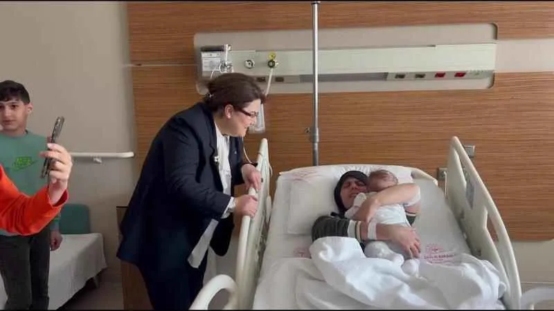 “Gizem Bebek” annesine teslim edildi