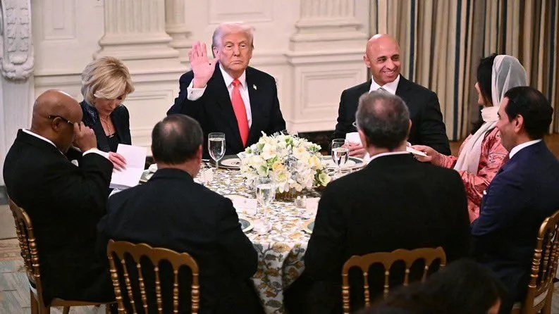ABD Başkanı Trump, Beyaz Saray’da iftar verdi