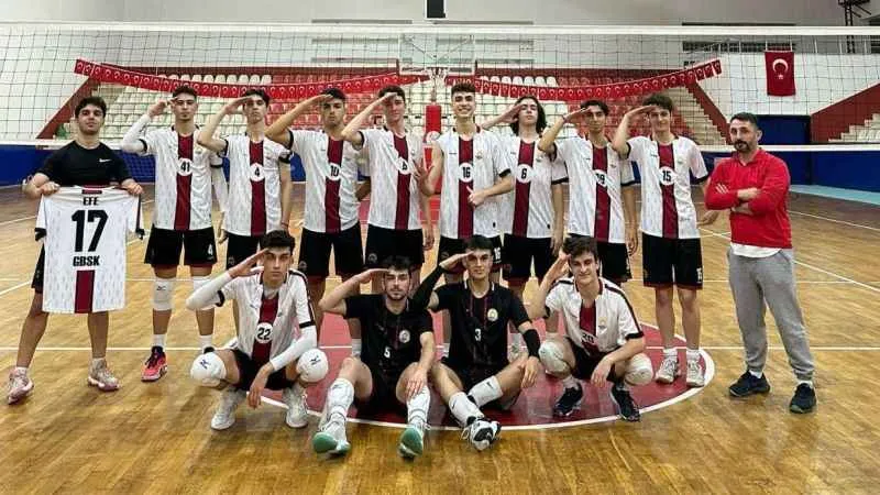 Gölcük Belediyespor voleybolda Kocaeli şampiyonu!