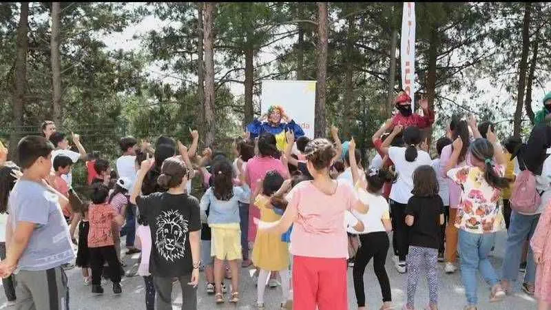 Hepsiburada, “Bir Gülüş Yeter” etkinlikleri ile deprem bölgesindeki çocuklara desteğini sürdürüyor