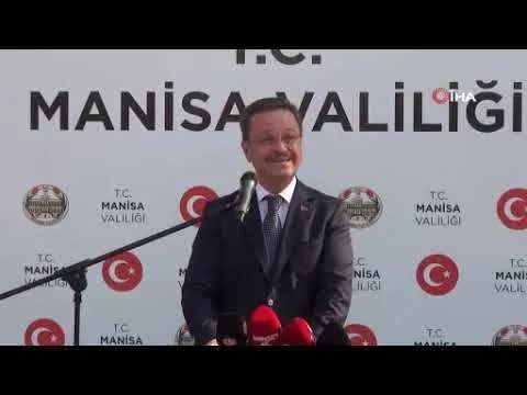 Manisa Valisi Enver Ünlü göreve başladı