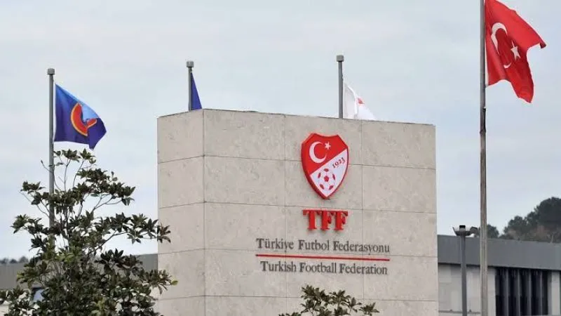 PFDK’dan, Beşiktaş ve Galatasaray’a para cezası