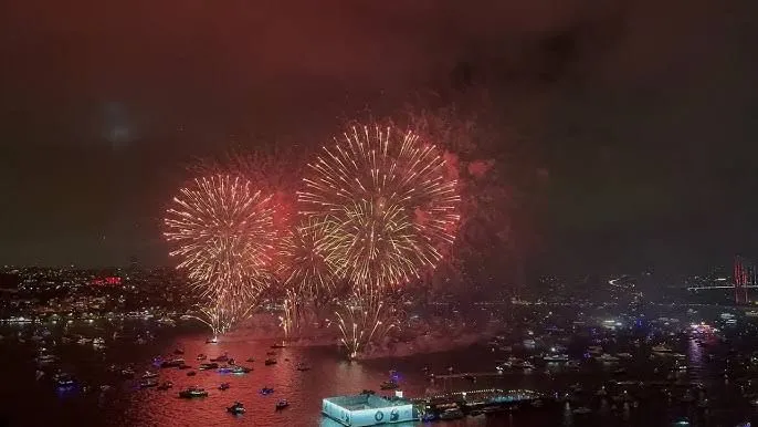 İstanbul’da havai fişek, meşale, patlayıcı ve yanıcı madde satışı yasaklandı
