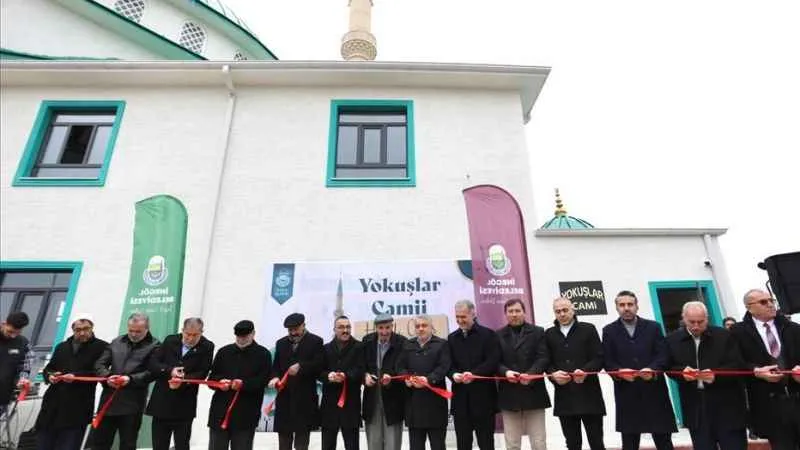 İnegöl'de Yokuşlar Camii ibadete açıldı