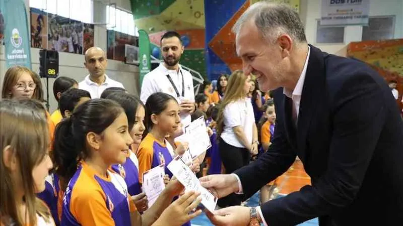 İnegöl Belediyespor geleceğin şampiyonlarına yatırım yapıyor