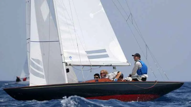 İngiliz Kraliyet Hanedanının teknesi Bluebottle Bodrum'da