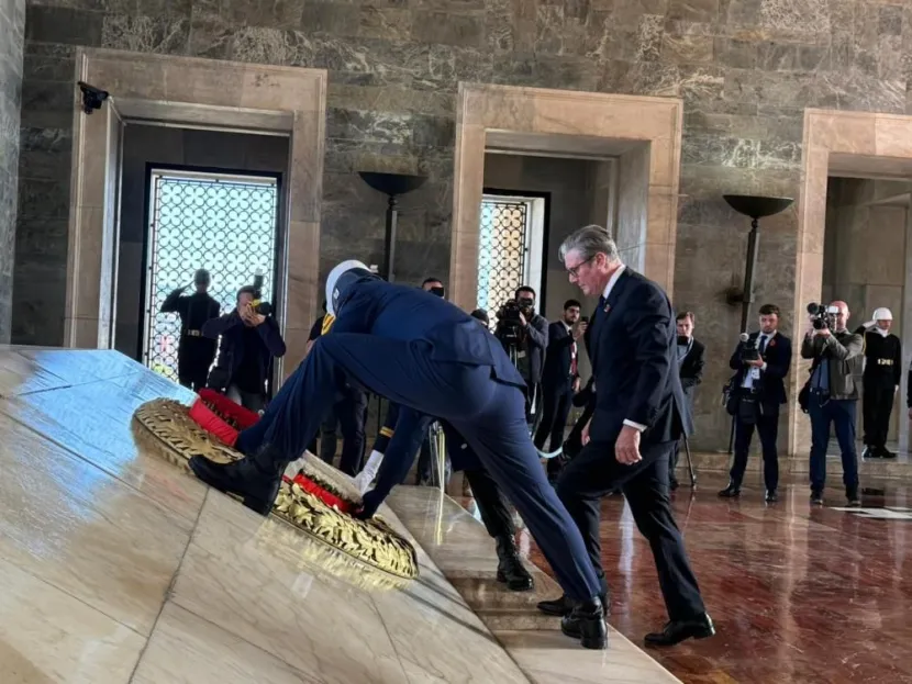 İngiltere Başbakanı Türkiye'de, Eurofighter pazarlığı yapılacak