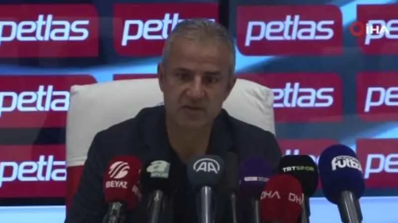 İsmail Kartal: "Rakibe nerdeyse hiç pozisyon vermeden istediğimiz 3 puanı aldık"