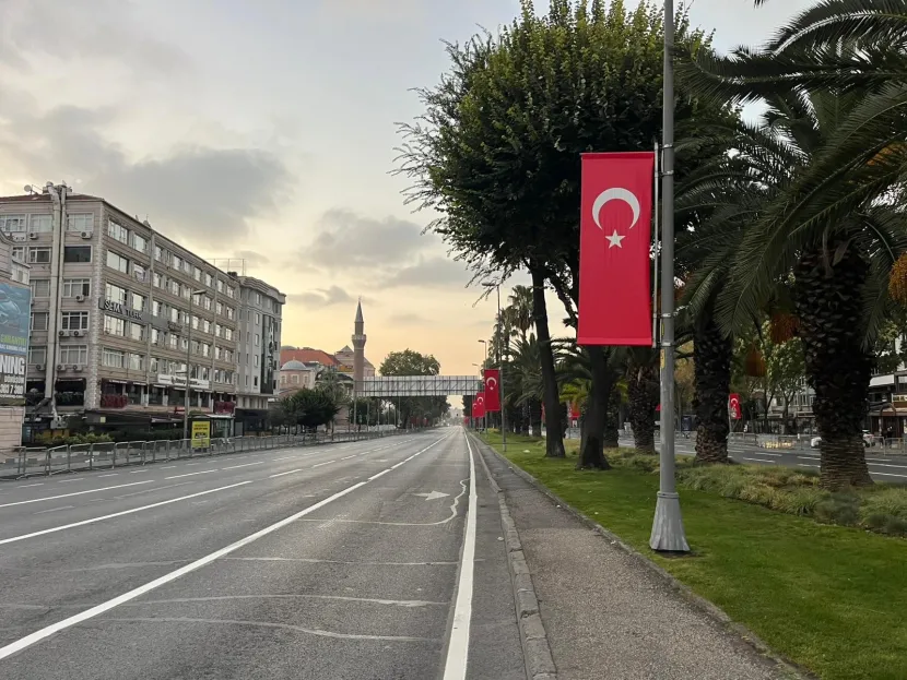 İstanbul’da 30 Ağustos Zafer Bayramı kutlamaları nedeniyle Vatan Caddesi trafiğe kapatıldı