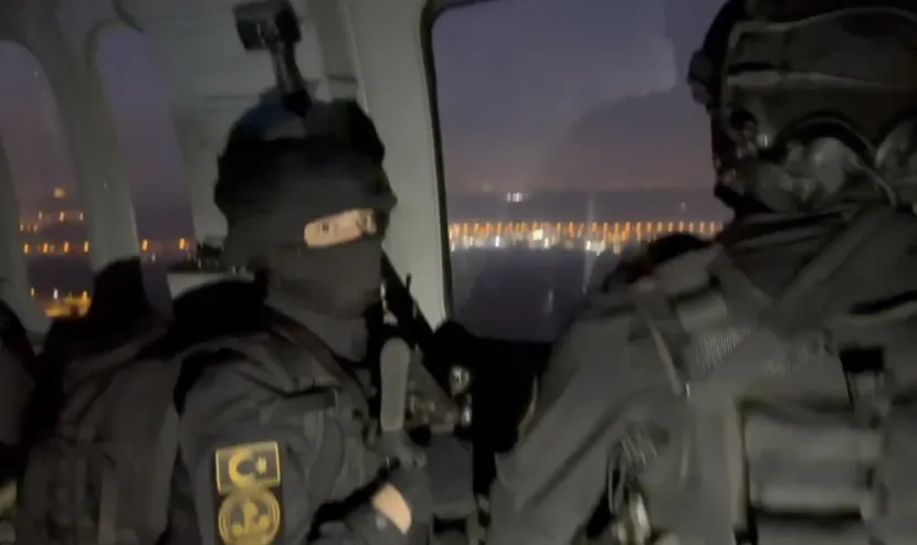 İzmir'de Saraçlar çetesinde gözaltına alınan 23 kişi tutuklandı