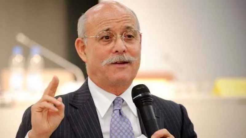ABD’li ekonomist Jeremy Rifkin'in de görevine son verildi