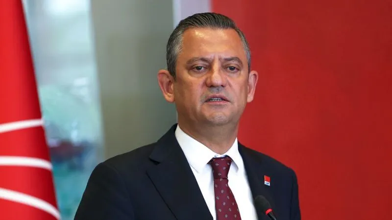 CHP Genel Başkanı Özel: "Sen dünyanın sahibi misin? "