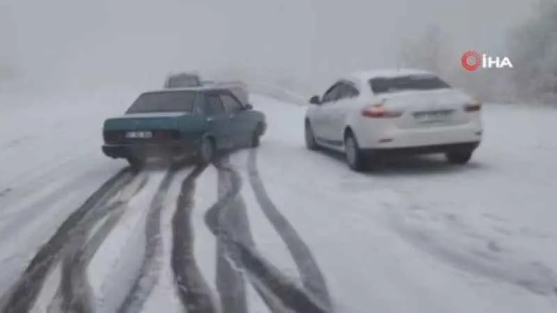 Hakkari’de okullar bugün tatil edildi