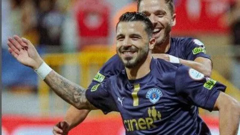 Trendyol Süper Lig: Kasımpaşa: 2 - Adana Demirspor: 1 (Maç sonucu)