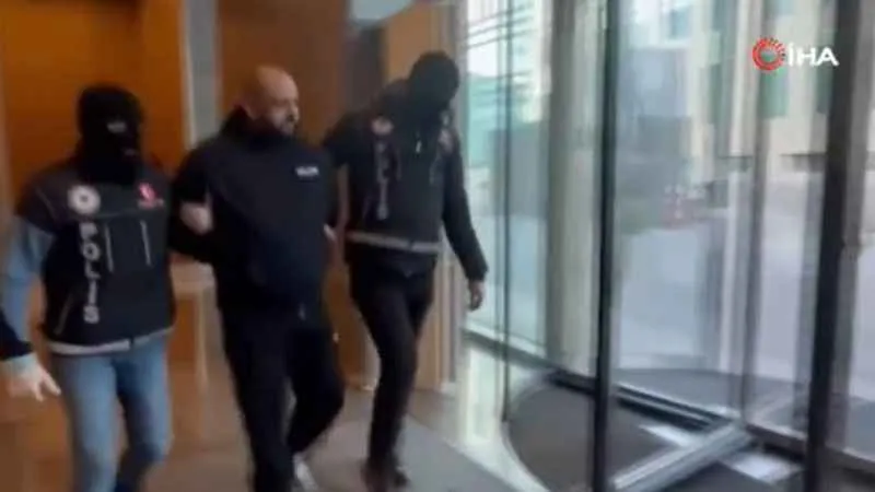 Kırmızı Bültenle aranan Uyuşturucu Madde Kartelinin Elebaşı Rawi Ali Qureshı İstanbul’da yakalandı