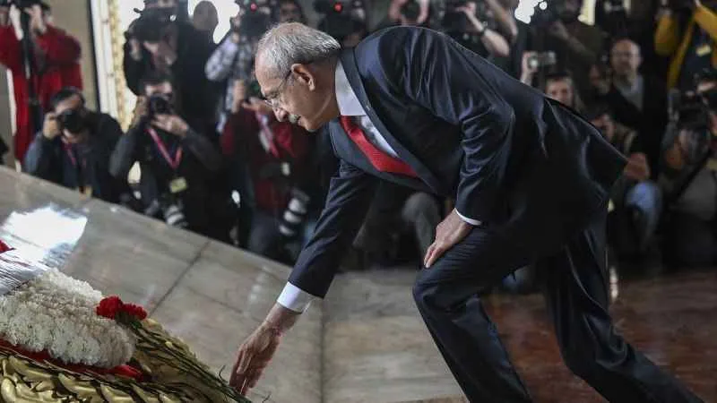 Kılıçdaroğlu'ndan Anıtkabir ziyareti