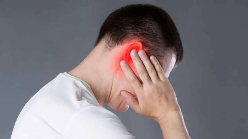 Deniz veya havuzda kulağa su kaçarsa ne yapılmalı?