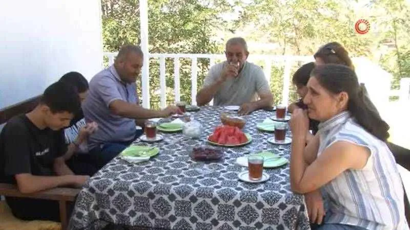 Azerbaycanlıların Laçın'a dönüşü devam ediyor