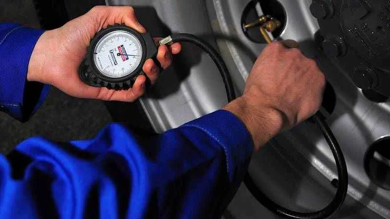 Euromaster’dan güvenli lastik tamiri ve doğru basınç ayarları için ipuçları