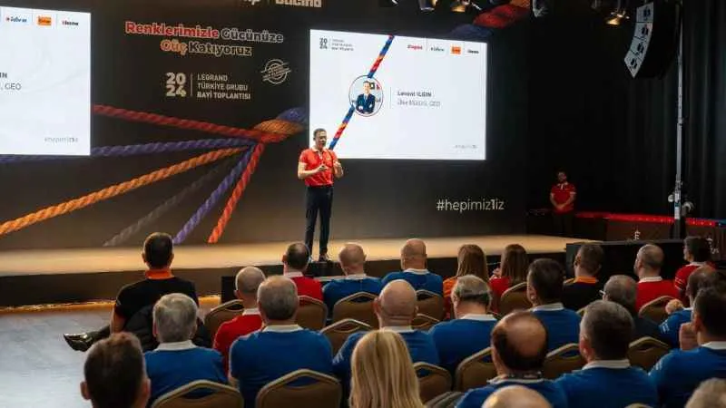 Legrand Türkiye Grubu, Kıbrıs’taki geleneksel bayi toplantısında iş ortaklarıyla bir araya geldi