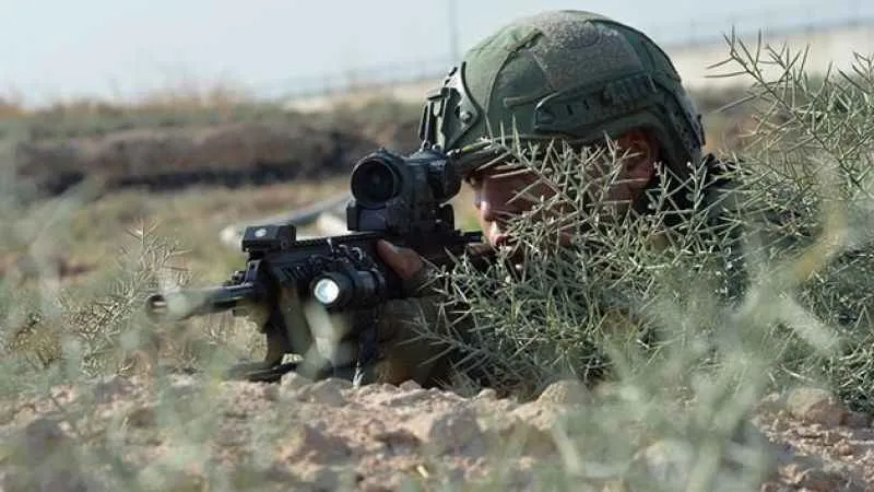 Mehmetçik teröristlerin Zap’taki 'sözde' kalesine girdi