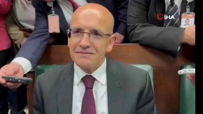 Bakan Şimşek: “Motokurye gelirlerine, garsonların bahşişine yeni vergi yok, muafiyet getiriyoruz”