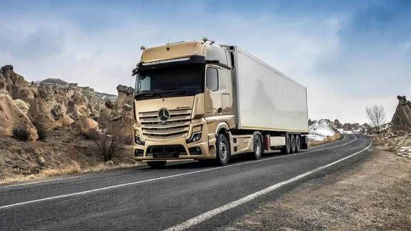 Mercedes-Benz Actros L ısı yalıtımıyla şoförlerin sürüş ve yaşam konforunu artırıyor