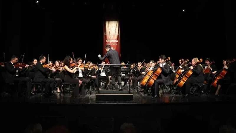 Nilüfer Oda Orkestrası'nın 20. yıl kutlaması