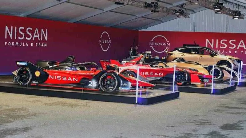 Nissan otomotiv sektöründeki 90. yılını kutluyor