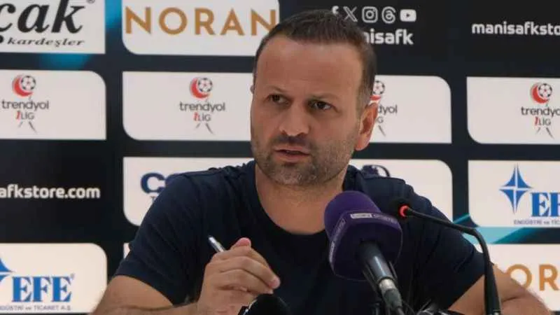 Osman Zeki Korkmaz: “Türk futbolunda kral çıplak değil, kralın giyinmeye niyeti yok”