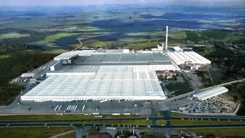 Petlas, yeni kış lastiklerini Münih'teki IAA Mobility Fuarı'nda tanıttı