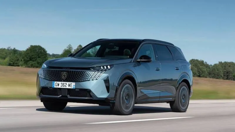 Peugeot’nun 7 koltuklu SUV’u Yeni 5008 yılın son çeyreğinde Türkiye’de