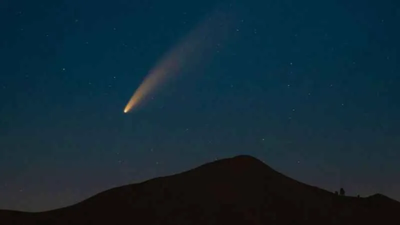 Şehir büyüklüğünde kuyruklu yıldız dünyaya yaklaşıyor