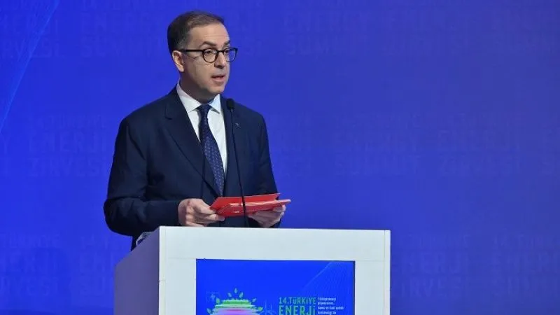 Petrol Ofisi Grubu CEO’su Mehmet Abbasoğlu, 14. Türkiye Enerji Zirvesi açılışında konuştu