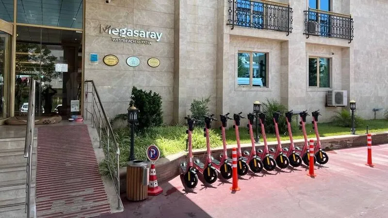 Megasaray Hotel, ROQU ile anlaştı