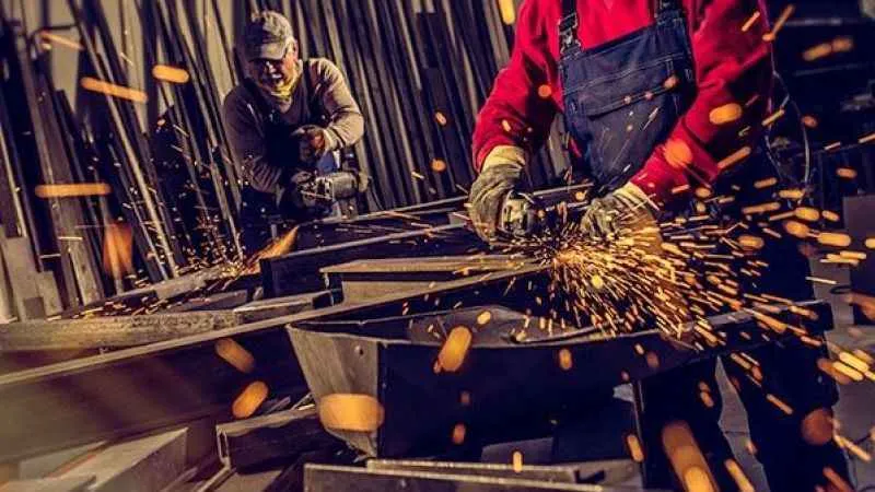  Sanayi üretimi negatifte