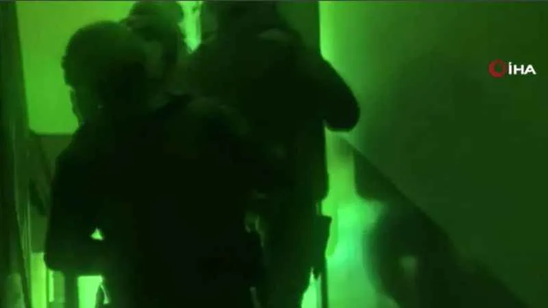 3 günde “Çember-9 Operasyonlarında” arama kaydı bulunan 2 bin 842 firari yakalandı