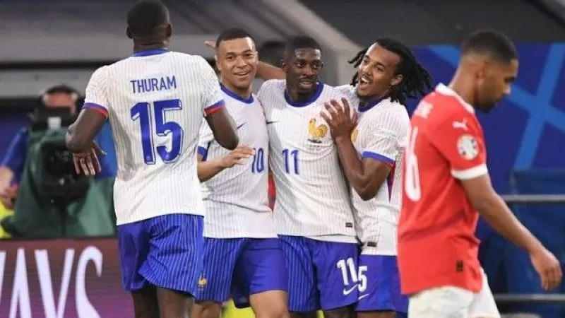 Fransa, Avusturya'yı 1-0'la geçti