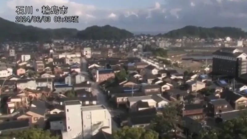 Japonya’da 6 büyüklüğünde deprem: 5 bina çöktü