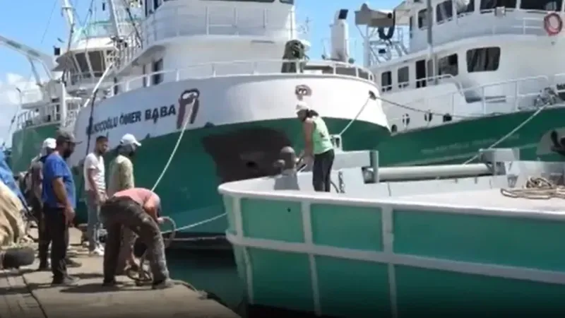 Balıkçılar, ‘Vira Bismillah’ demek için hazırlanıyor