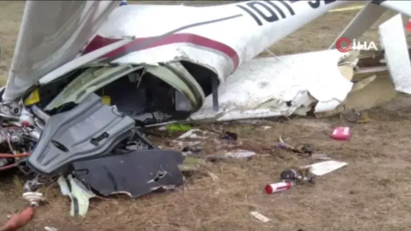 Bursa’da eğitim uçağı düştü, 2 pilot hayatını kaybetti