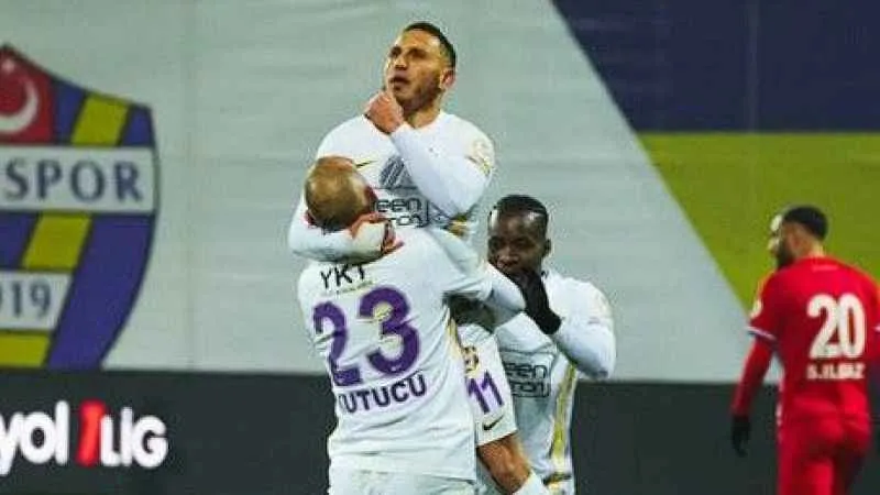 Eyüpspor, Ankara Keçiörengücü'nü 2-0 mağlup etti